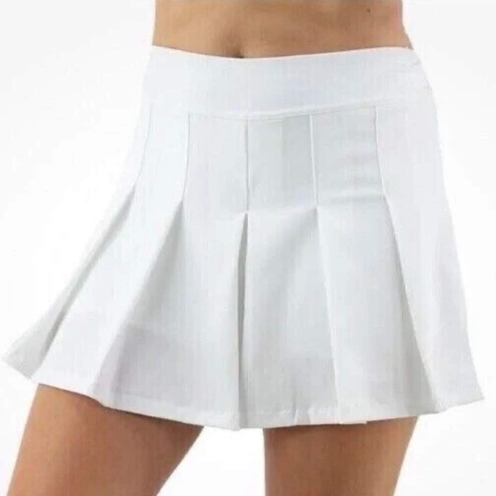 Lilly Pulitzer Frazer Shorts UPF 50+ Athletic Tennis Pleated Skort White Size 2